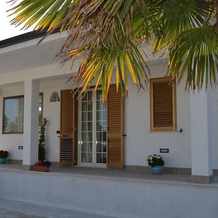 Guesthouse Holiday Formia Beach מראה חיצוני תמונה