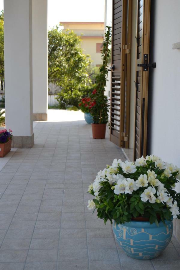 Guesthouse Holiday Formia Beach מראה חיצוני תמונה