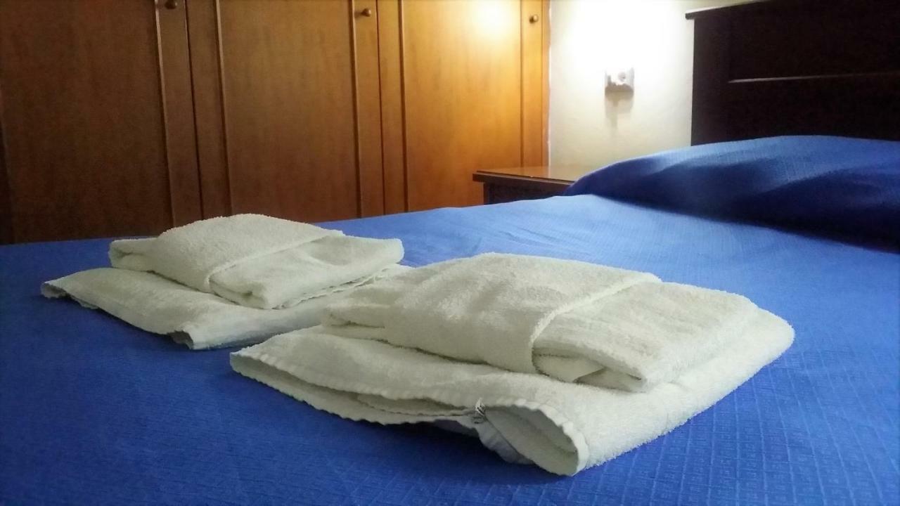 Guesthouse Holiday Formia Beach מראה חיצוני תמונה
